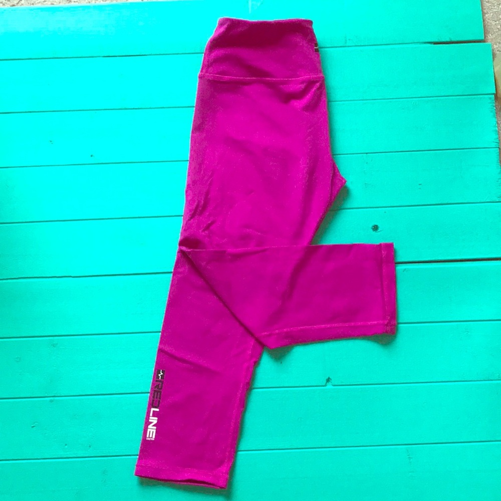Women’s redline workout capris